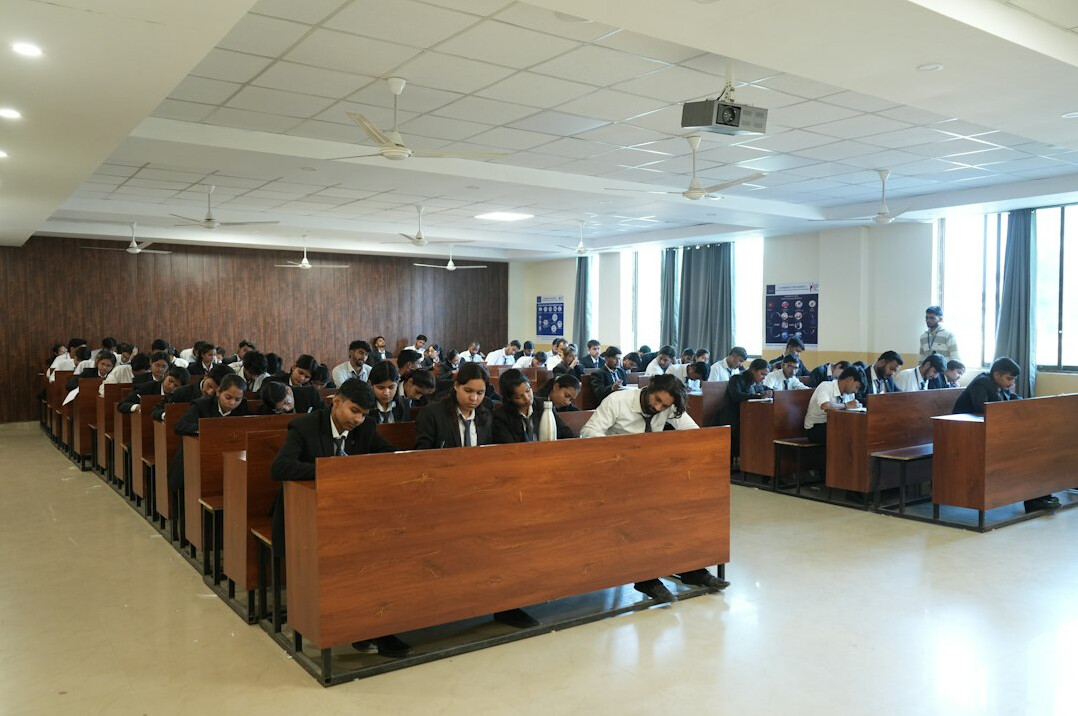 programming course classroom